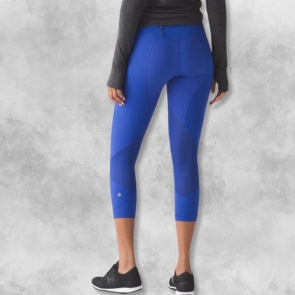 Lululemon Pace Rival Mid Waist Mesh Panel Fitted Crop Capri Leggings Blue W 28 - Picture 3 of 9